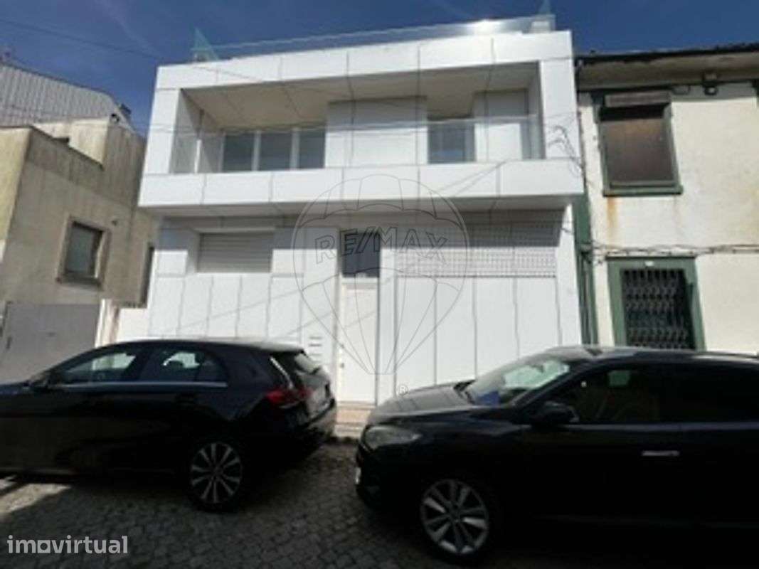 Apartamento T2 para arrendamento - Grande imagem: 2/17