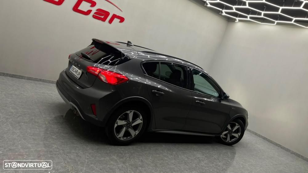 Ford Focus 1.0 EcoBoost Active - 10