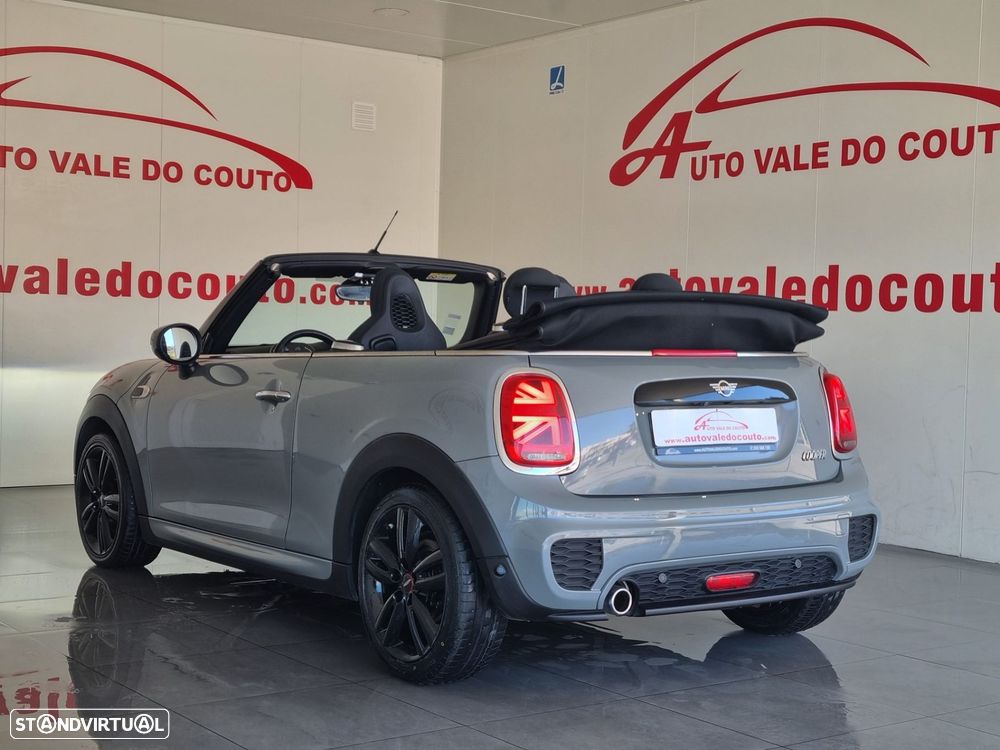 MINI Cabrio - 7