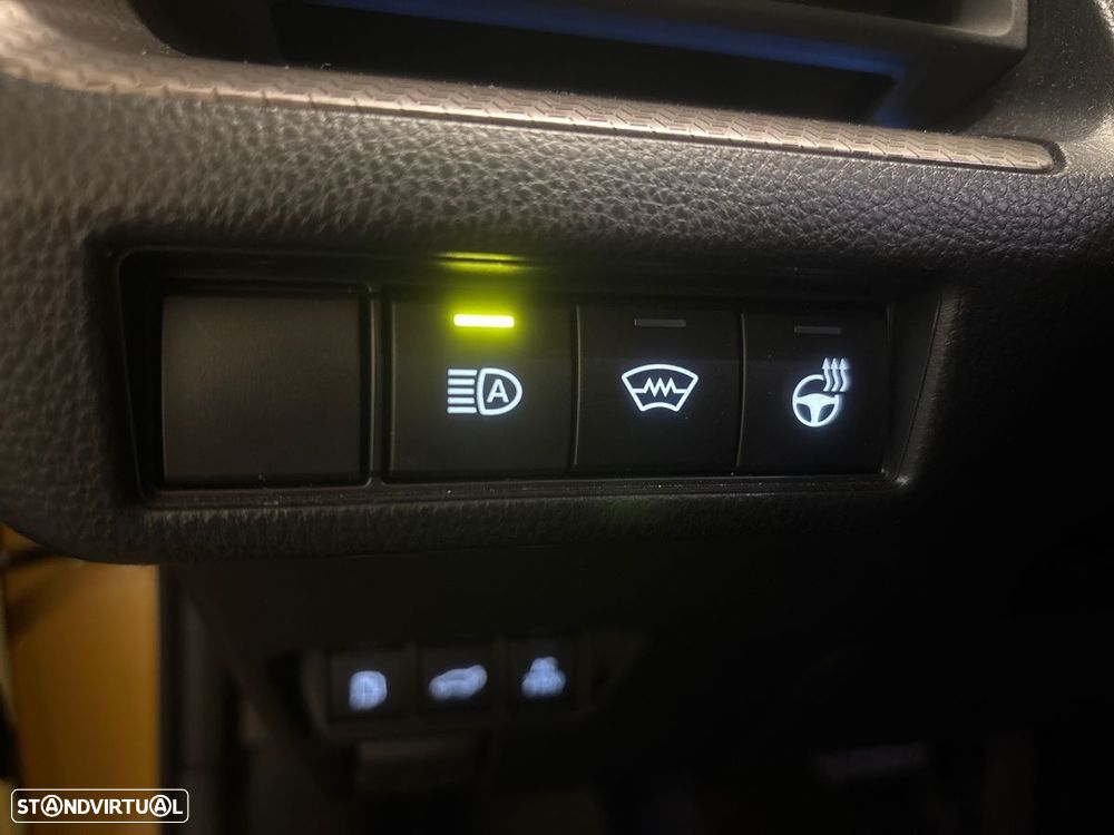 Toyota Prius - 16