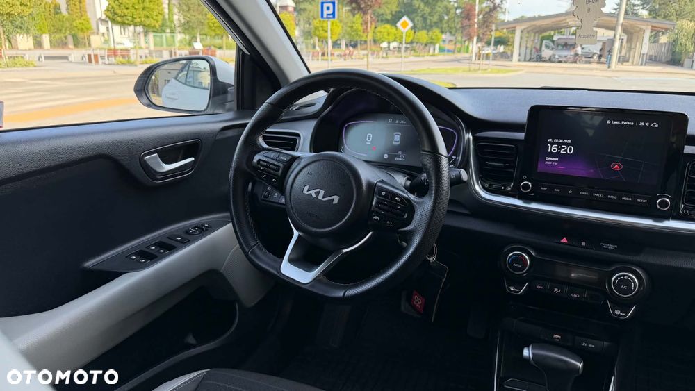 Kia Stonic 1.0 T-GDI Business Line DCT - 32