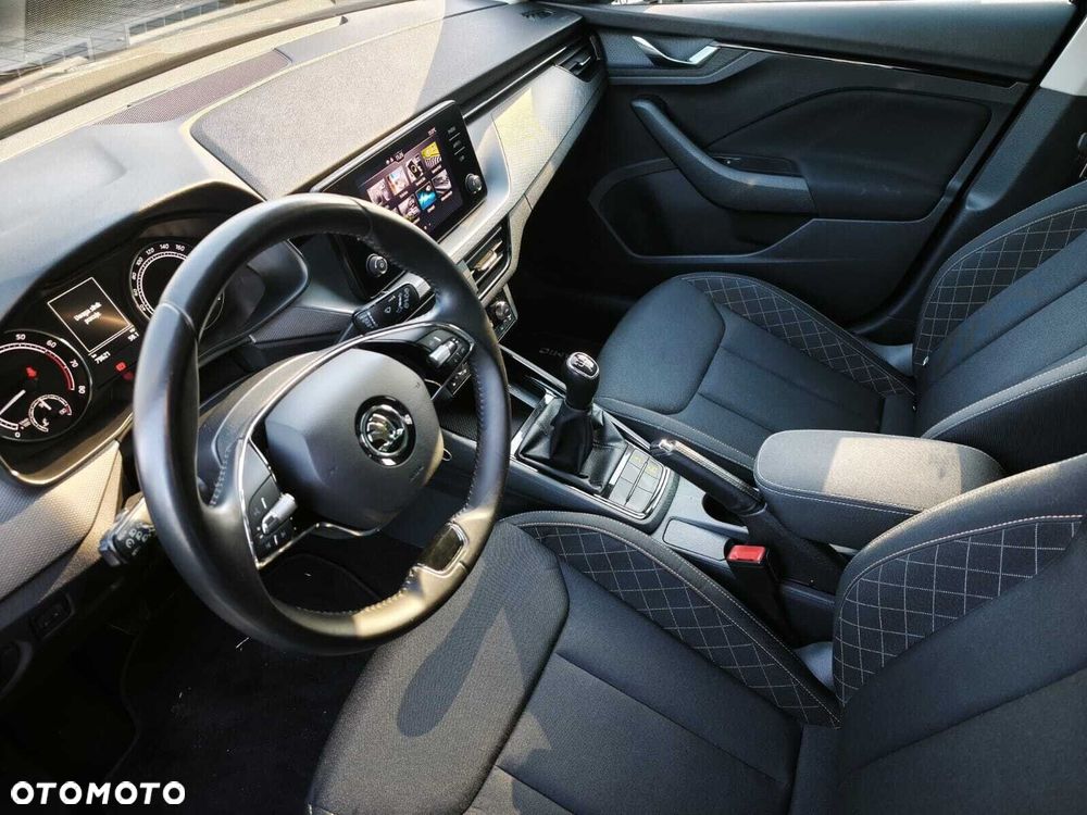 Skoda Kamiq 1.0 TSI Ambition - 9