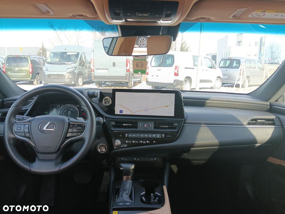Lexus ES 300h Business Edition - 2