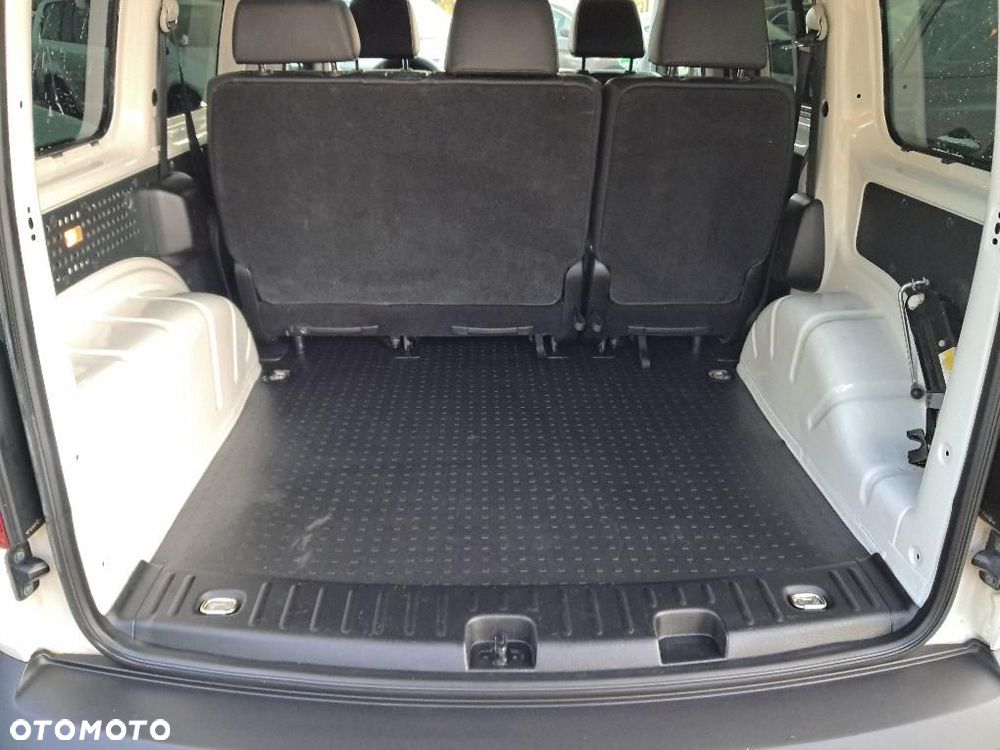Volkswagen Caddy - 17