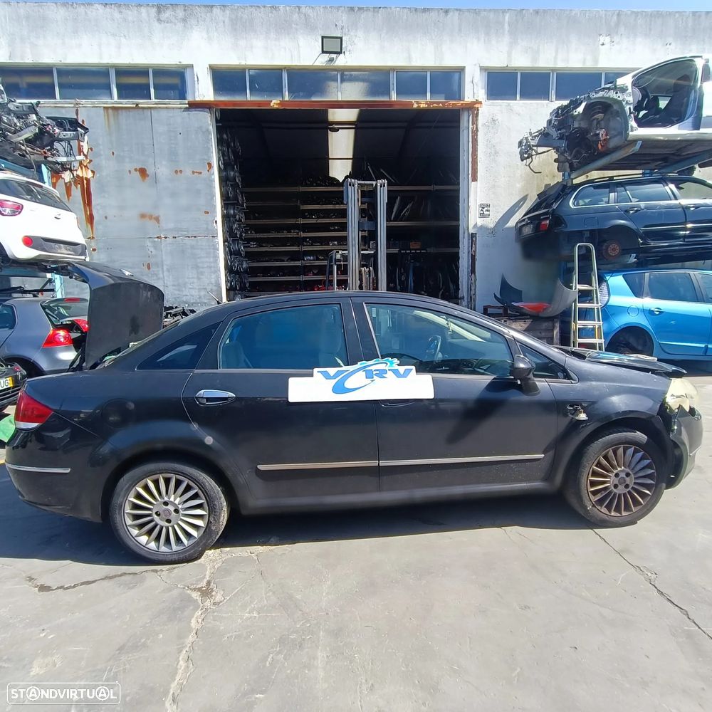 Fiat Linea - Viatura para peças - 3