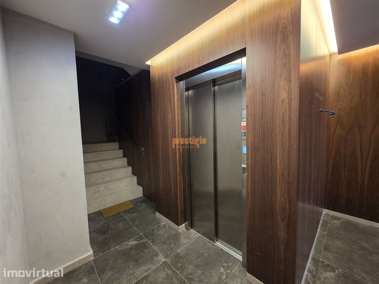 Apartamento T1+1 Venda em Braga (Maximinos, Sé e Cividade),Braga - Grande imagem: 5/26