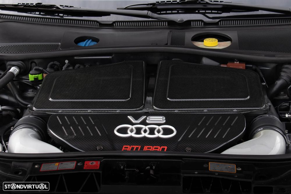 Audi RS6 Standard - 32