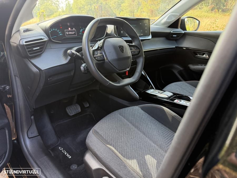 Peugeot e-208 50 kWh Style - 9