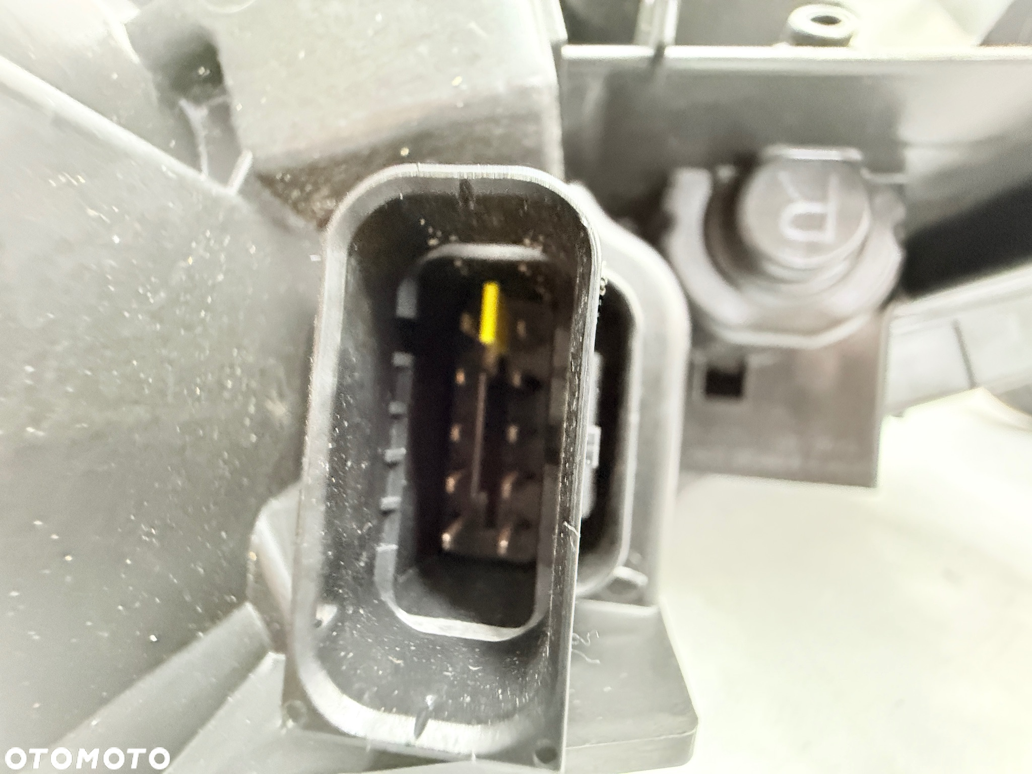 Lampa przednia prawa lewa Peugeot 208 II 2 - 9