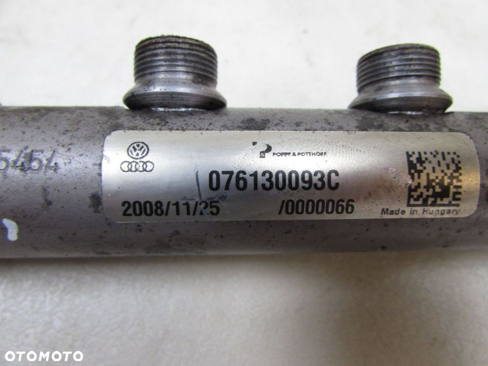 VW CRAFTER 2.5 TDI 06-11 LISTWA WTRYSKOWA PALIWA CZUJNIK 55PP12-01 076130093C 0281002992 057130764N - 4