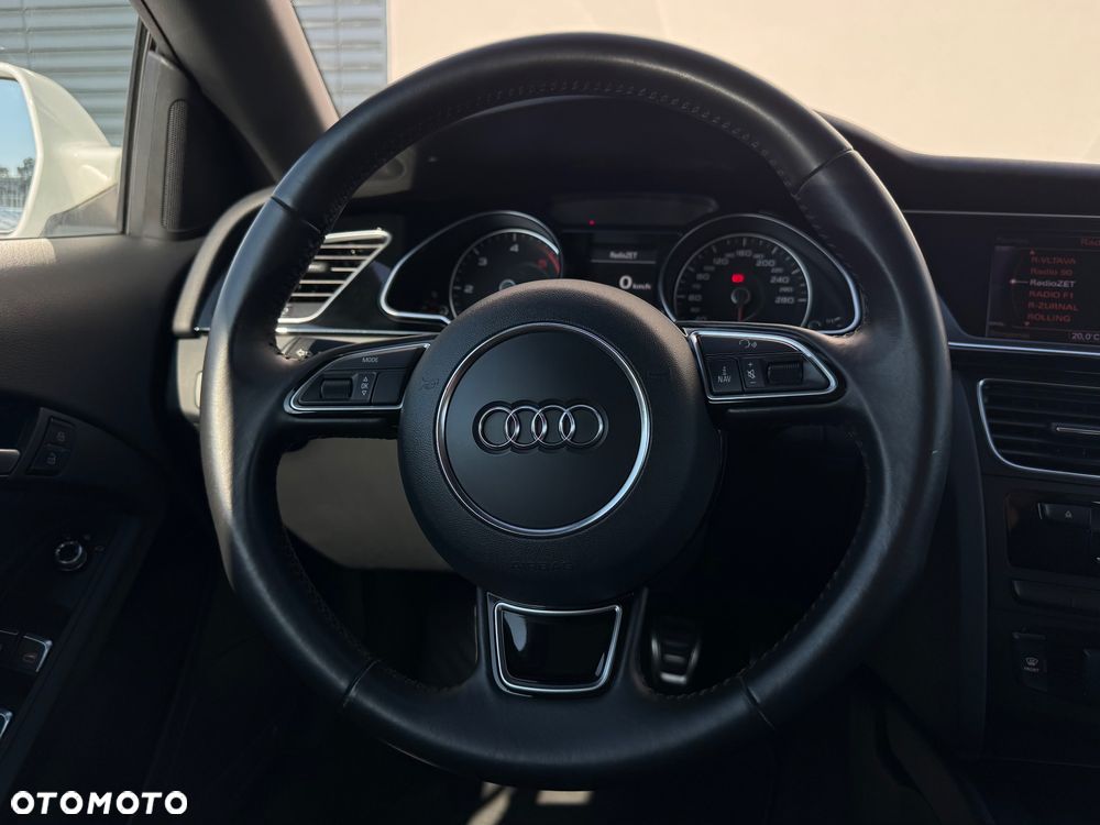 Audi A5 Cabrio 2.0 TDI - 11