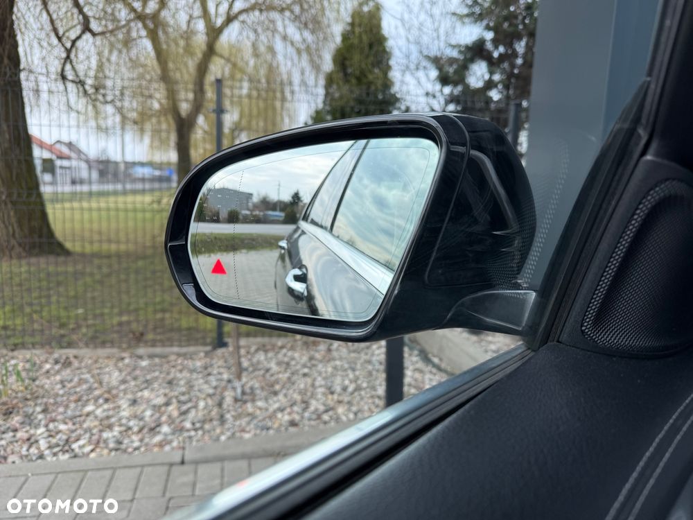 Mercedes-Benz Klasa E 220 d 4-Matic AMG - 36