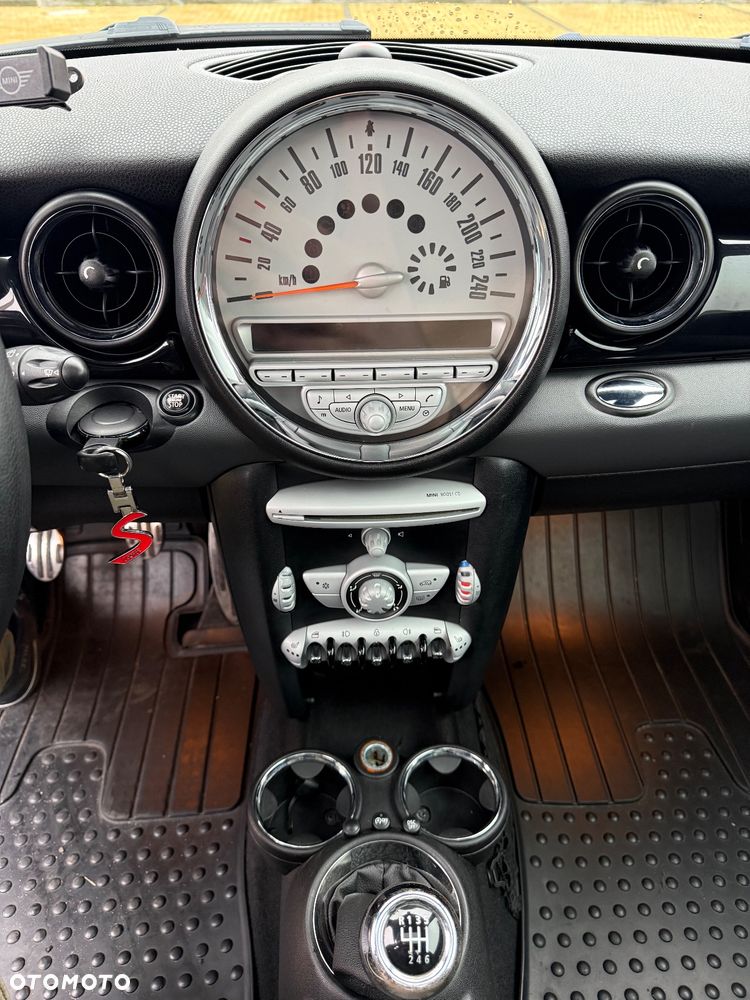 MINI Clubman - 22