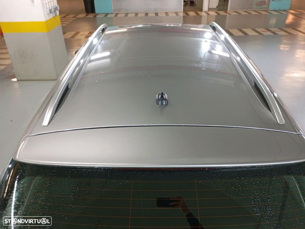 VW Golf Variant 1.6 TDi Confortline - 12