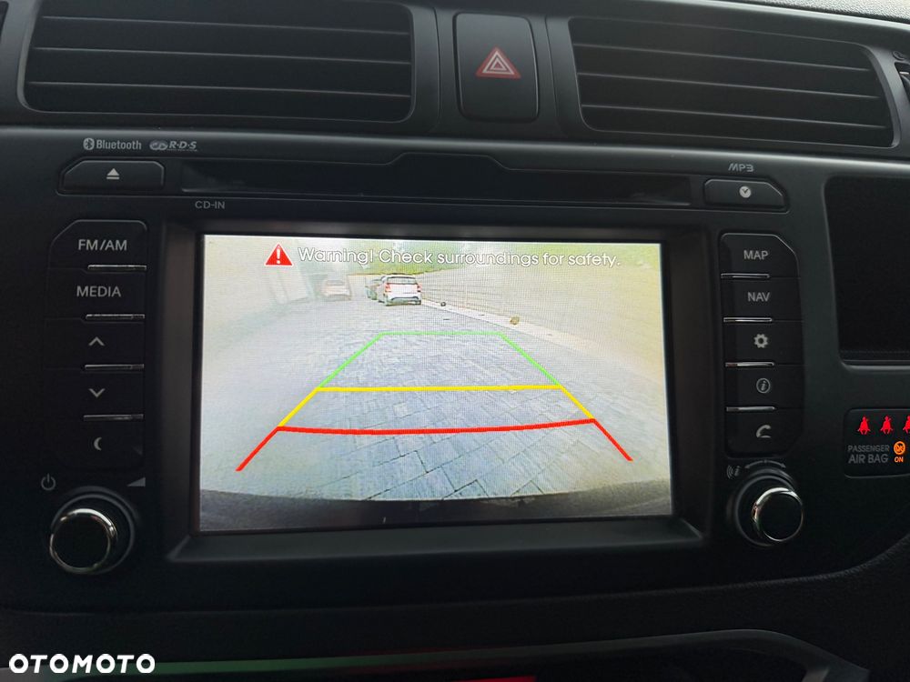 Kia Rio - 17