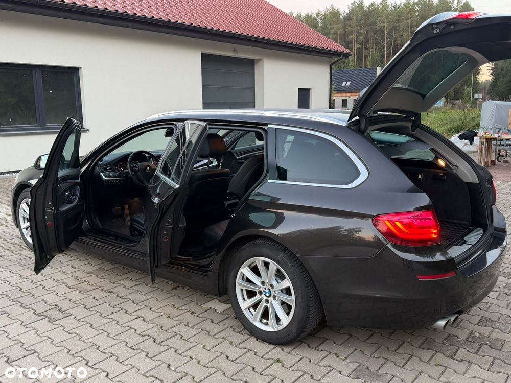 BMW Seria 5 520d Luxury Line - 27