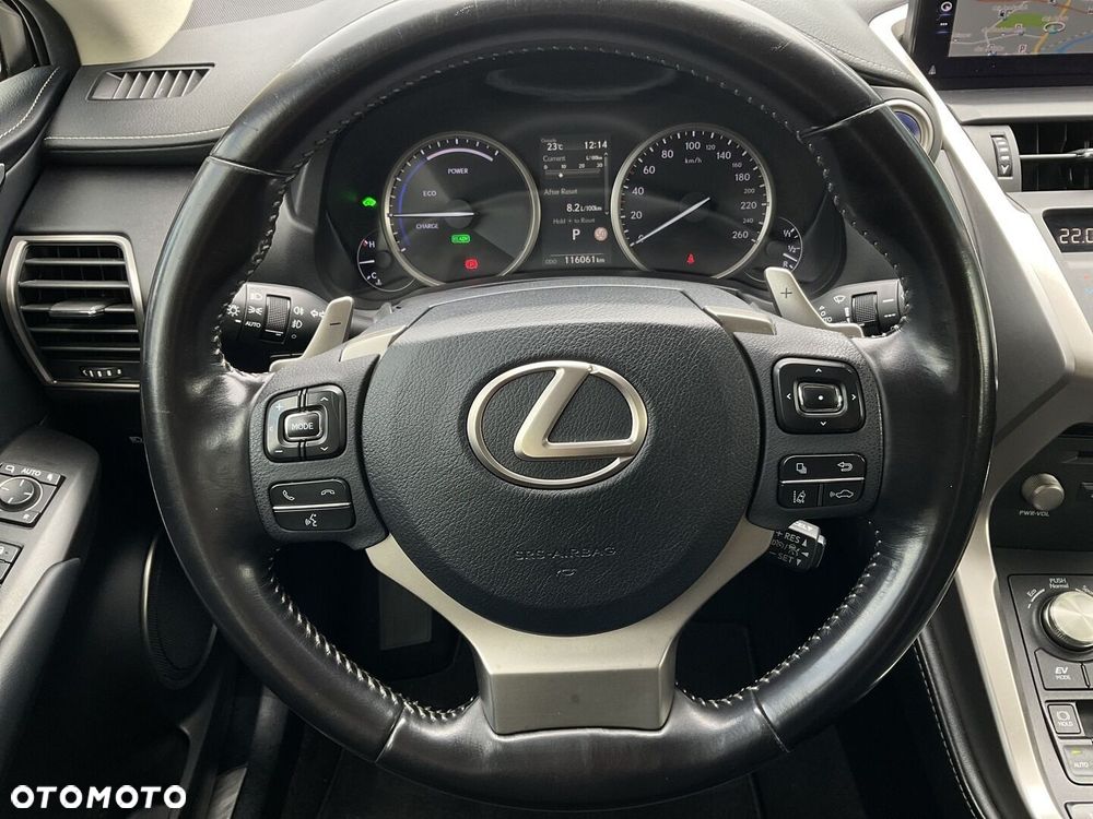 Lexus NX 300h Business Edition AWD - 21