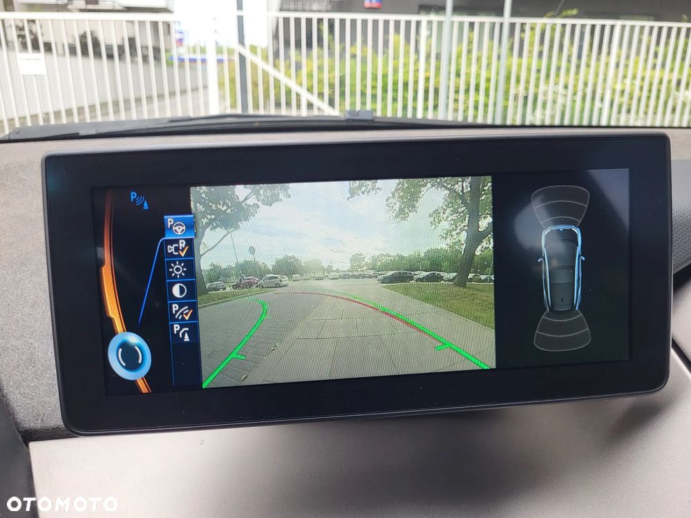 BMW i3 (60 Ah) - 15
