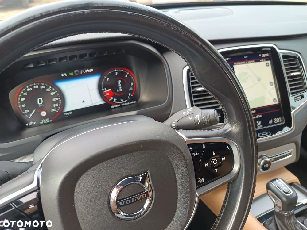 Volvo XC 90 D5 AWD Inscription 7os - 18