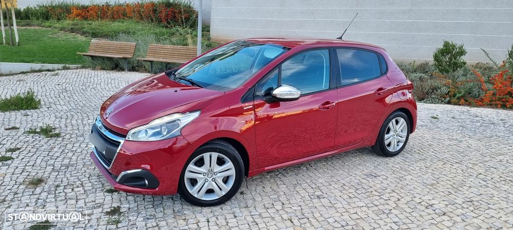 Peugeot 208 1.2 PureTech Style - 5