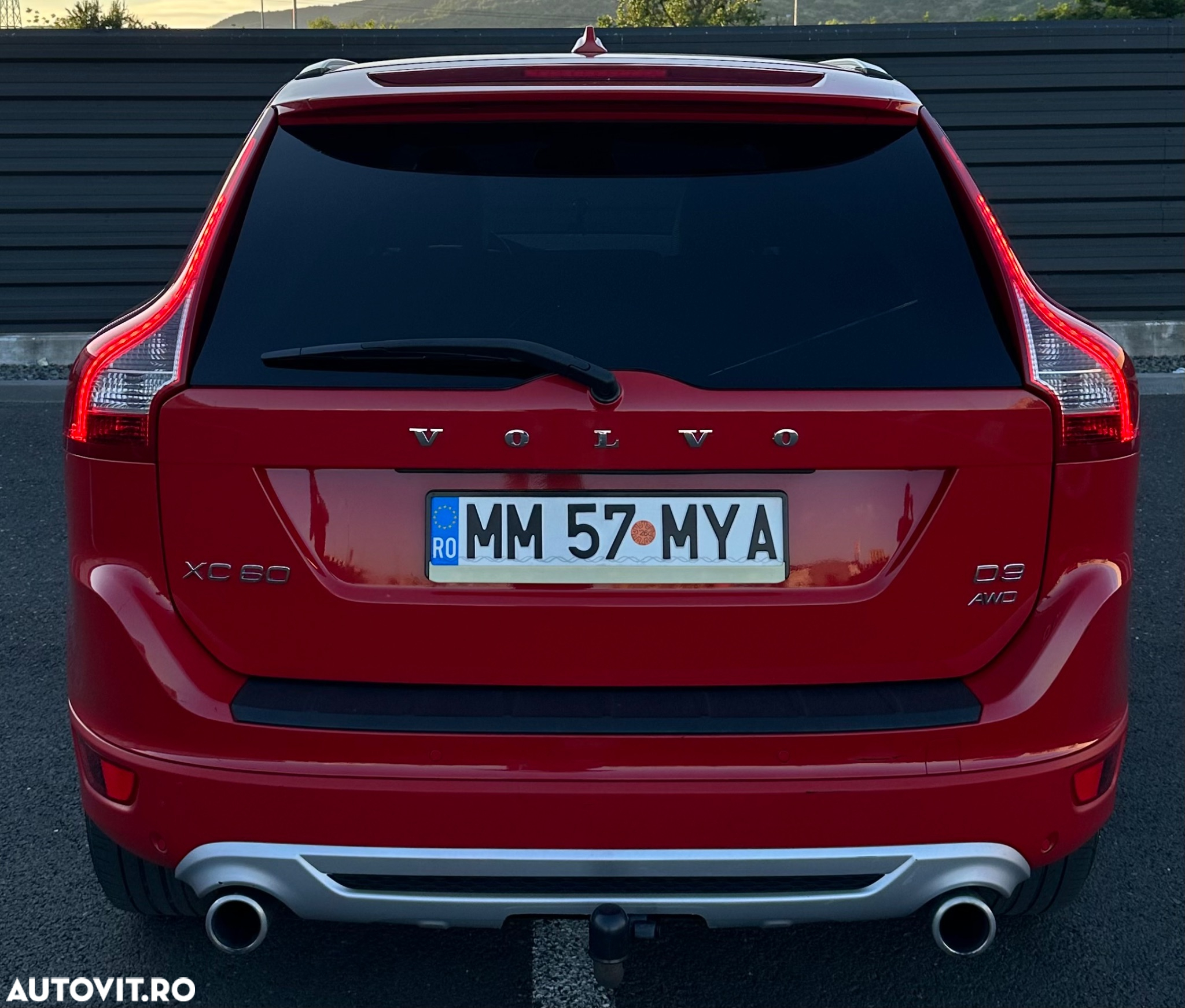 Volvo XC 60 D4 AWD Start-Stop Rdesign - 6