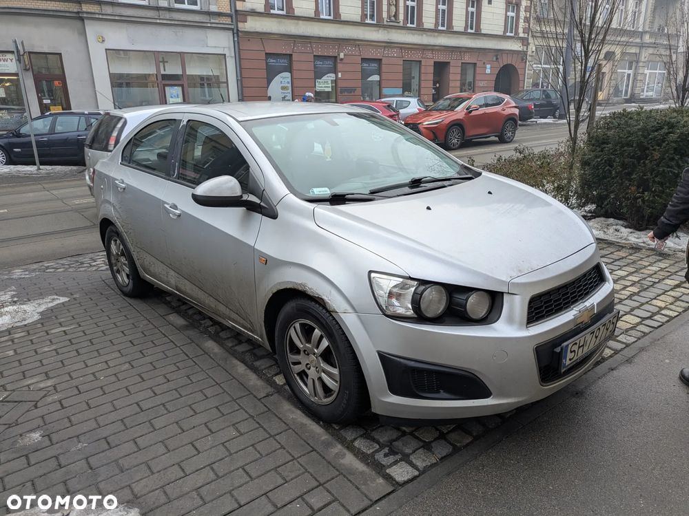 Chevrolet Aveo 1.4 16V LT - 1