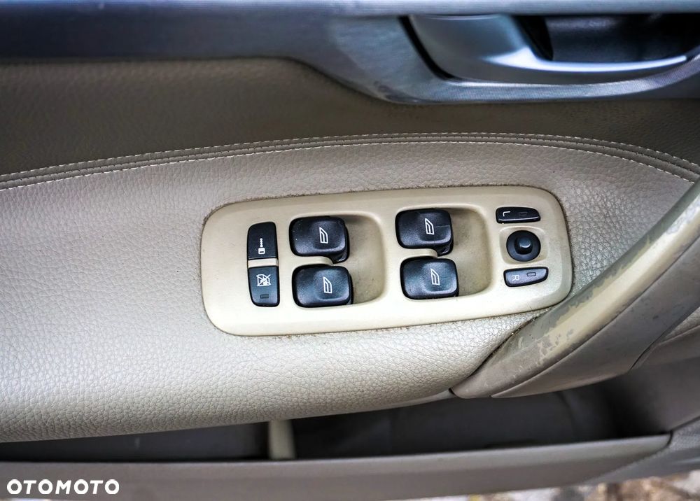 Volvo V70 2.4 Edition Comfort - 24