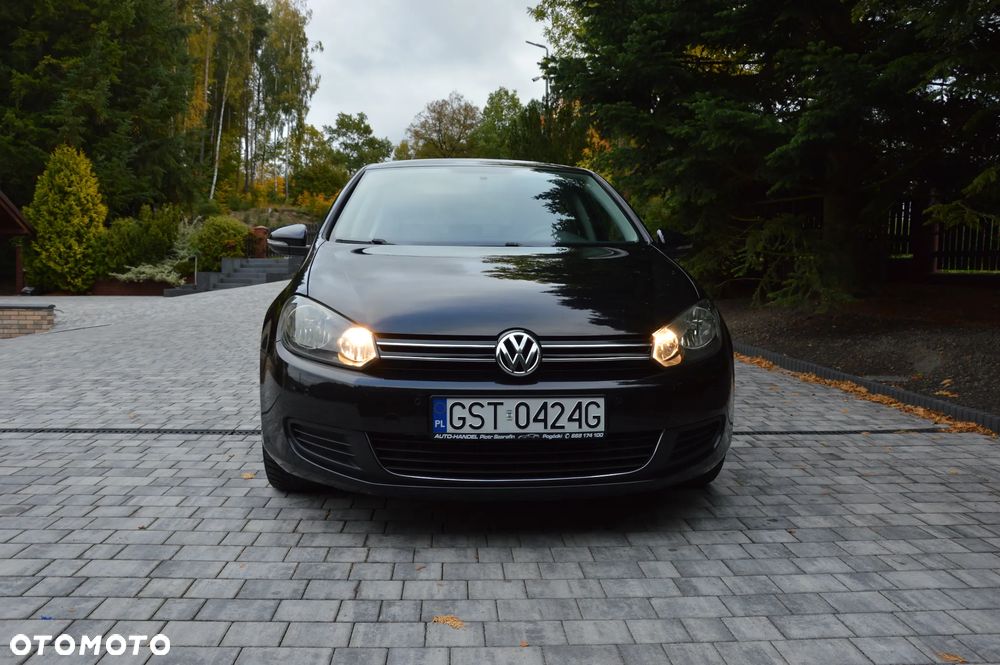Volkswagen Golf - 2
