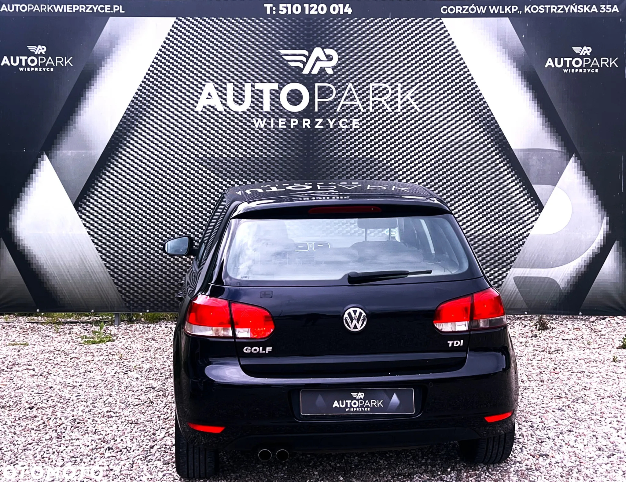 Volkswagen Golf - 11