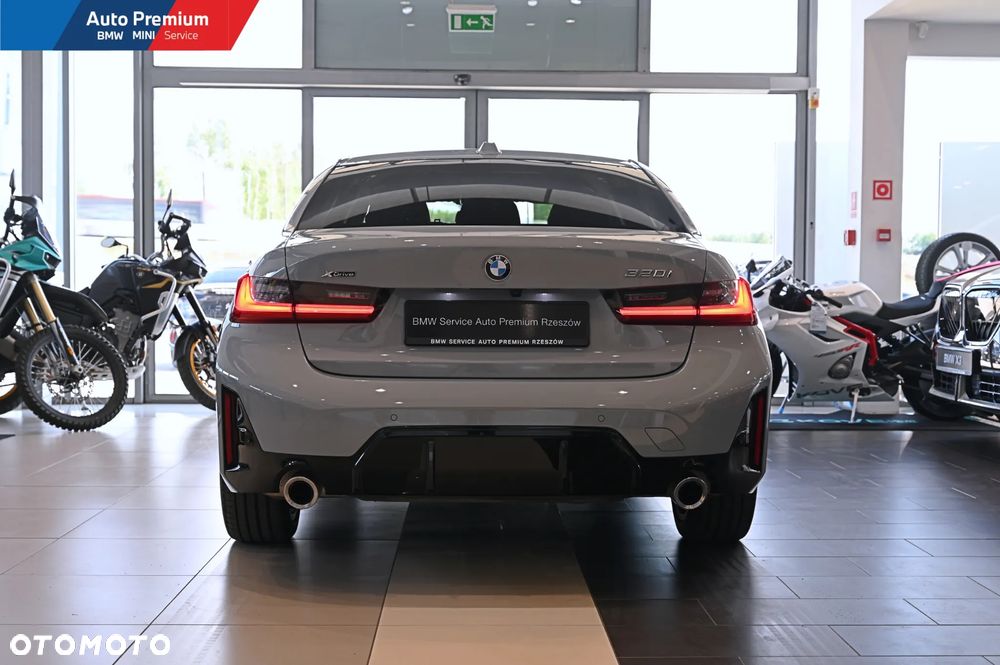 BMW Seria 3 320i xDrive M Sport sport - 20