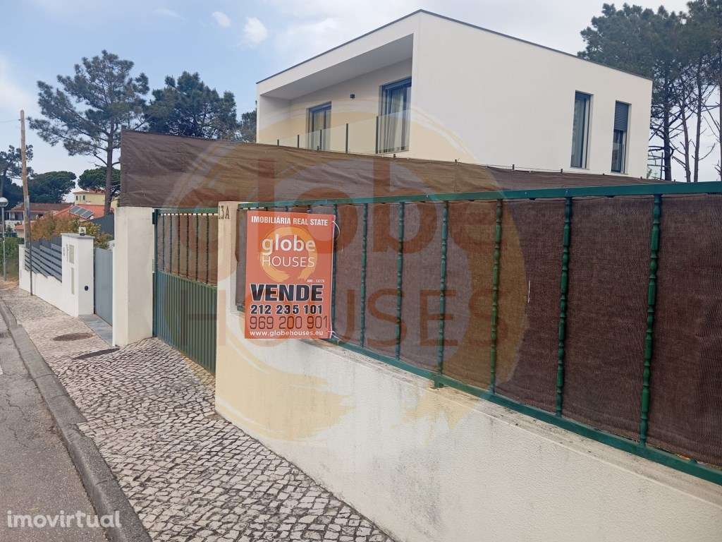 Terreno com 420m2 com Anexo - Grande imagem: 2/43