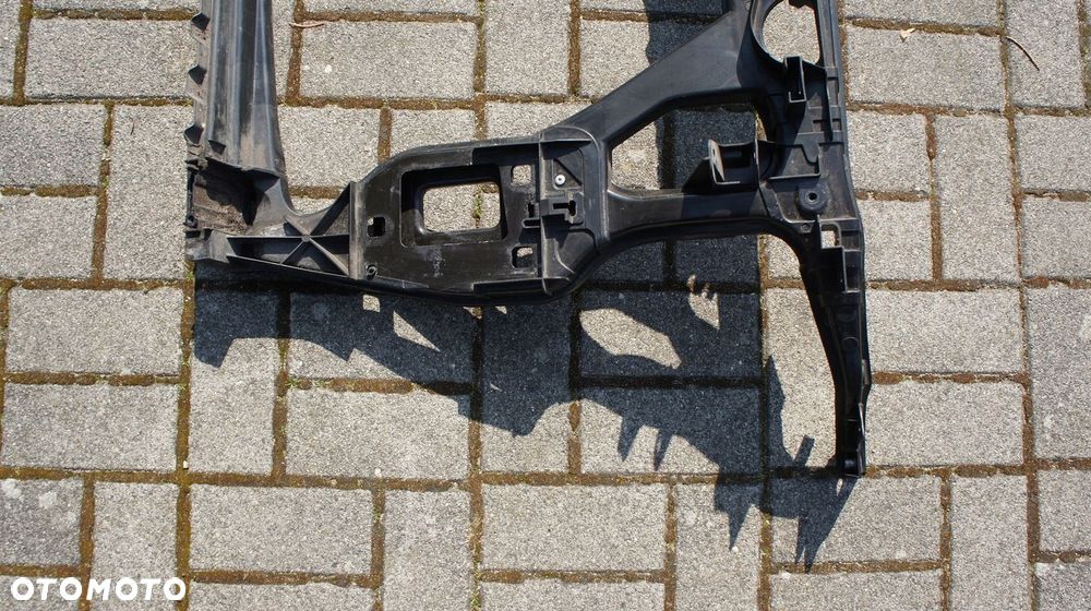 PAS PRZEDNI WZMOCNIENIE BELKA AUDI Q5 8R0 - 5