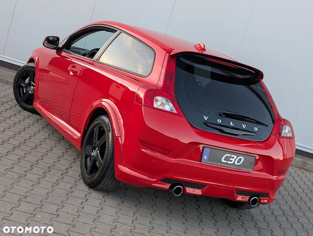 Volvo C30 D4 R-Design - 6