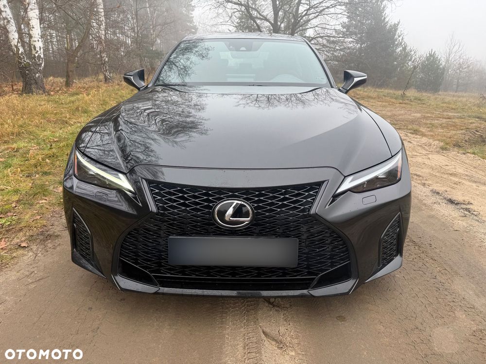 Lexus IS 200t / 300 F Sport - 20