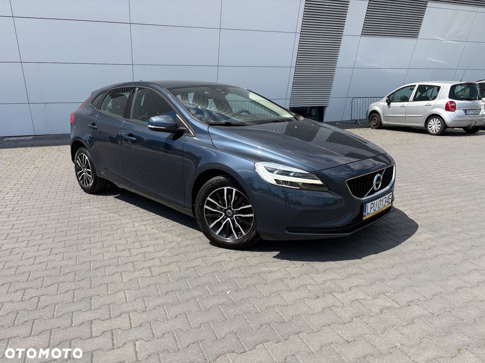 Volvo V40 D2 Momentum - 3