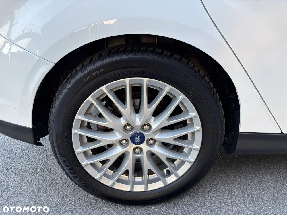 Ford Focus 1.0 EcoBoost Start-Stopp-System Ambiente - 28