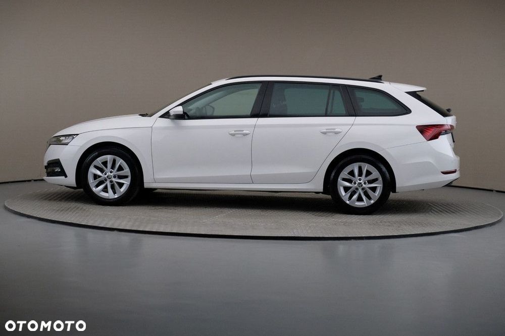Skoda Octavia - 4