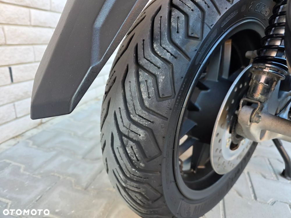 Honda NSS - 21