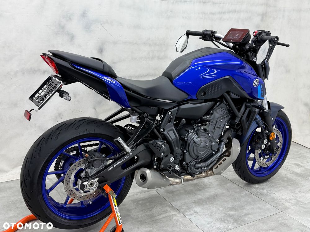 Yamaha MT - 6
