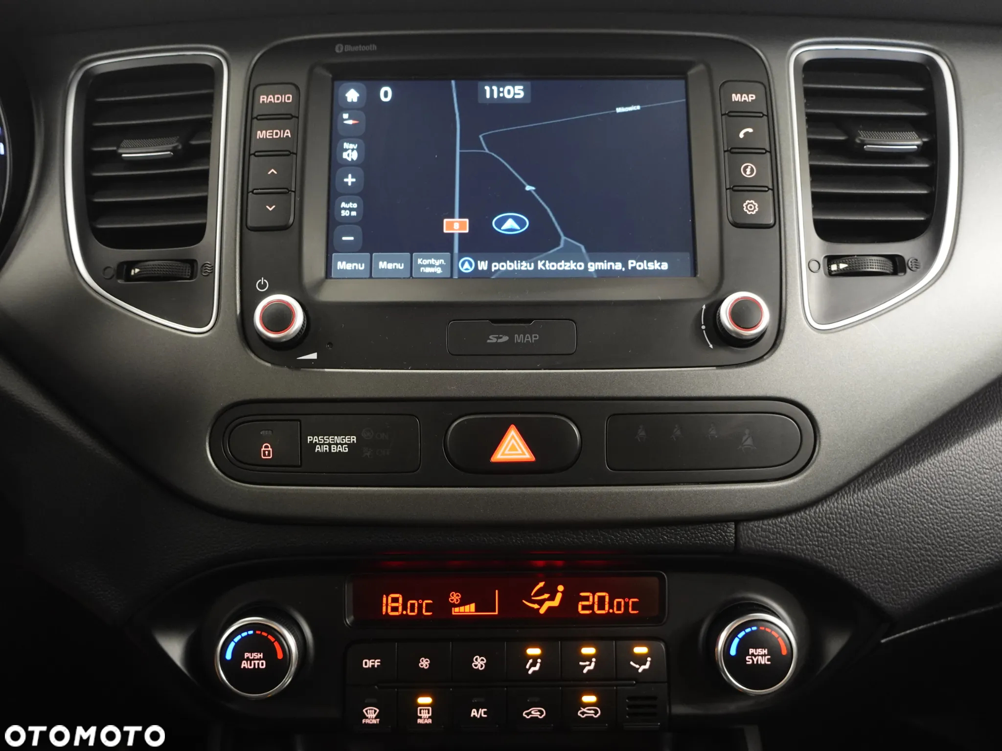 Kia Carens 1.7 CRDi 141 ISG Vision - 30