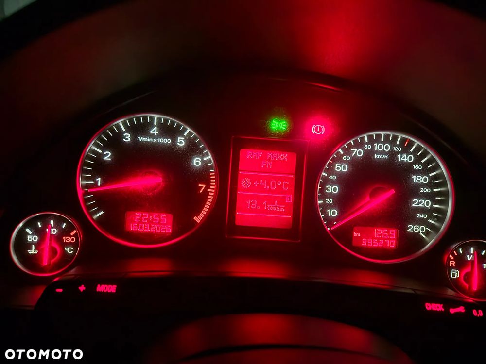 Audi A4 Avant 3.0 Quattro - 26