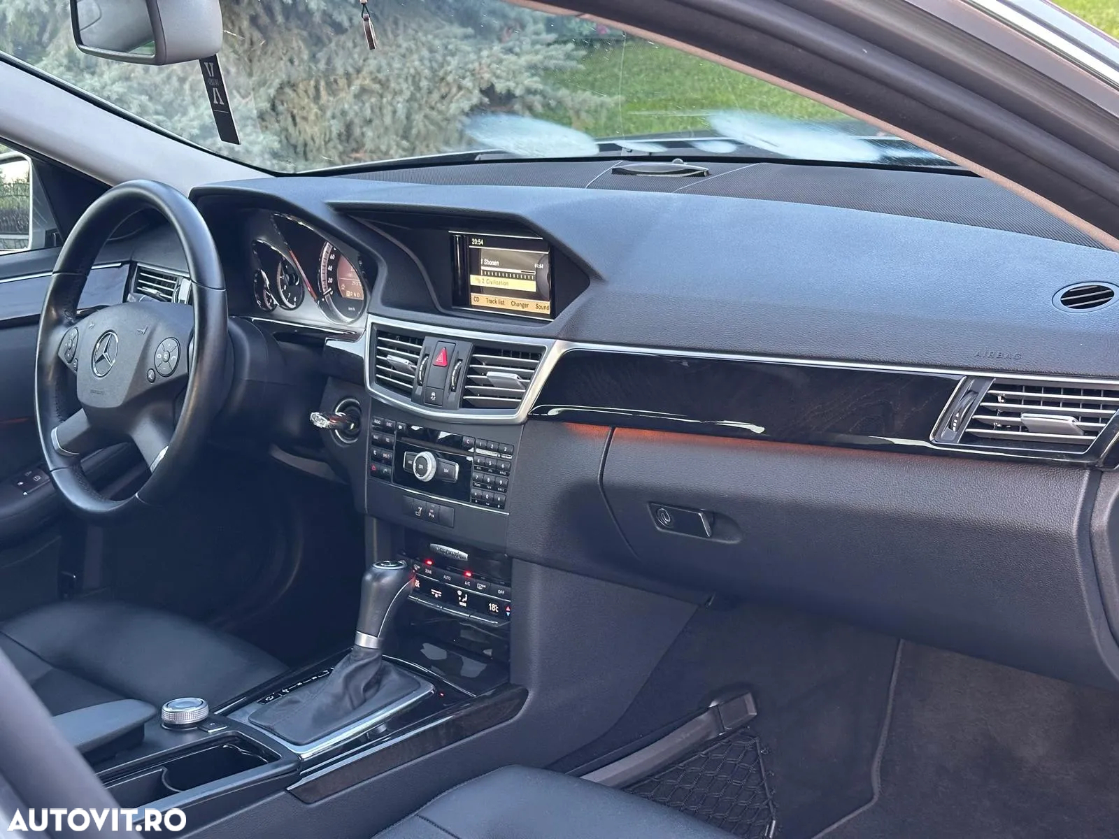 Mercedes-Benz E 250 CDI DPF BlueEFFICIENCY Automatik Avantgarde - 11