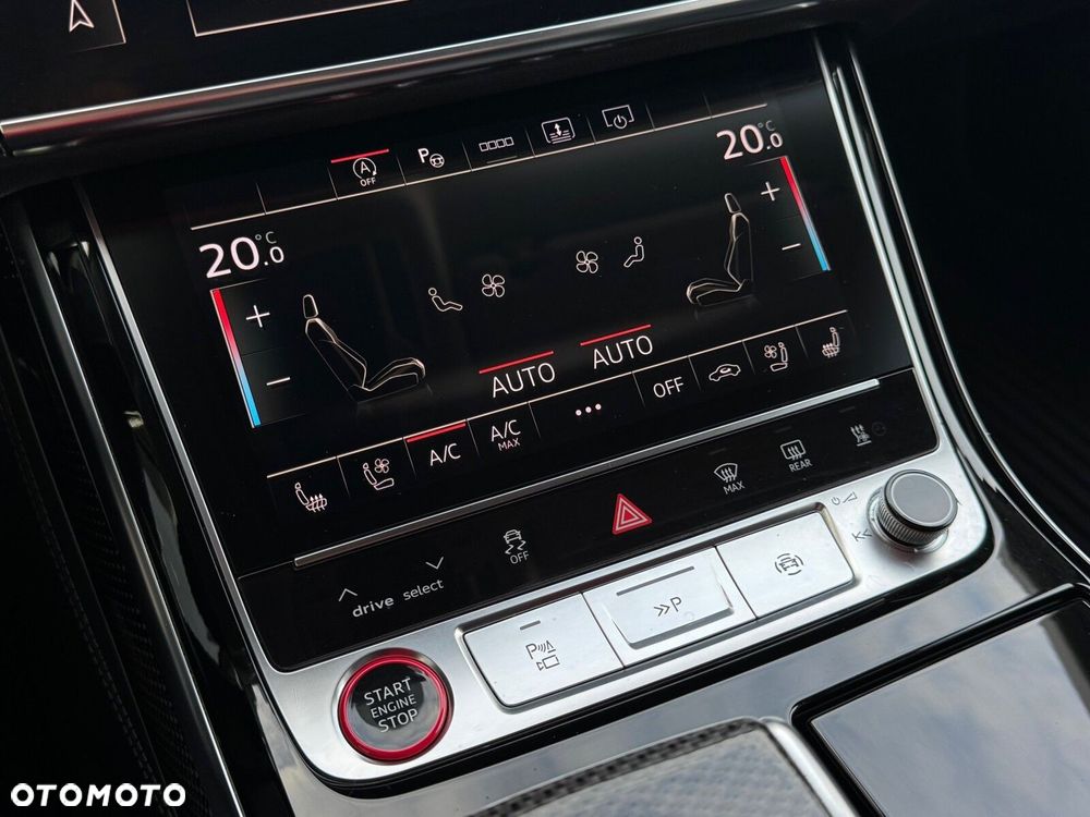 Audi S8 - 39