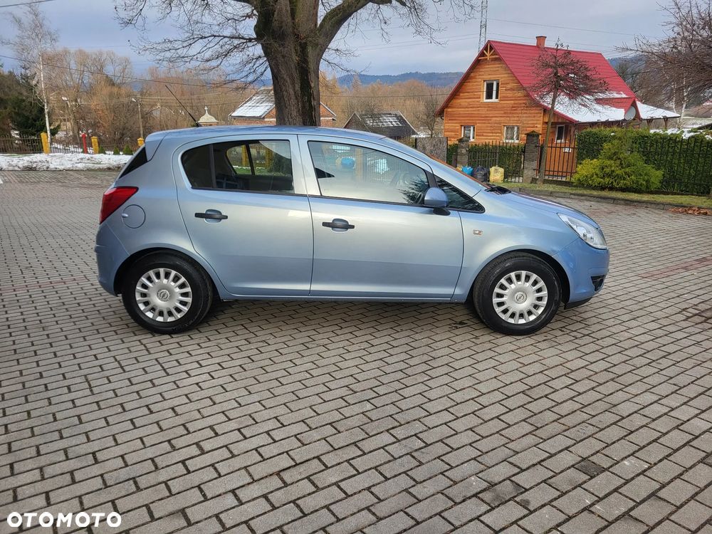 Opel Corsa 1.2 16V - 8