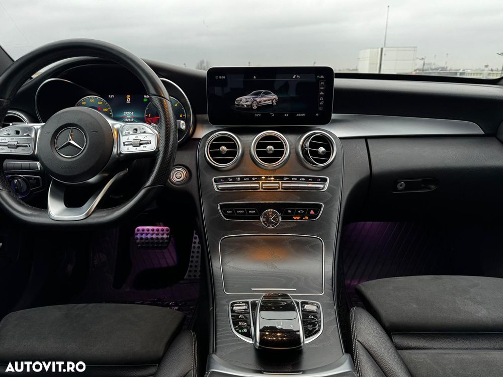 Mercedes-Benz C 220 d 4MATIC T-Modell Aut - 16