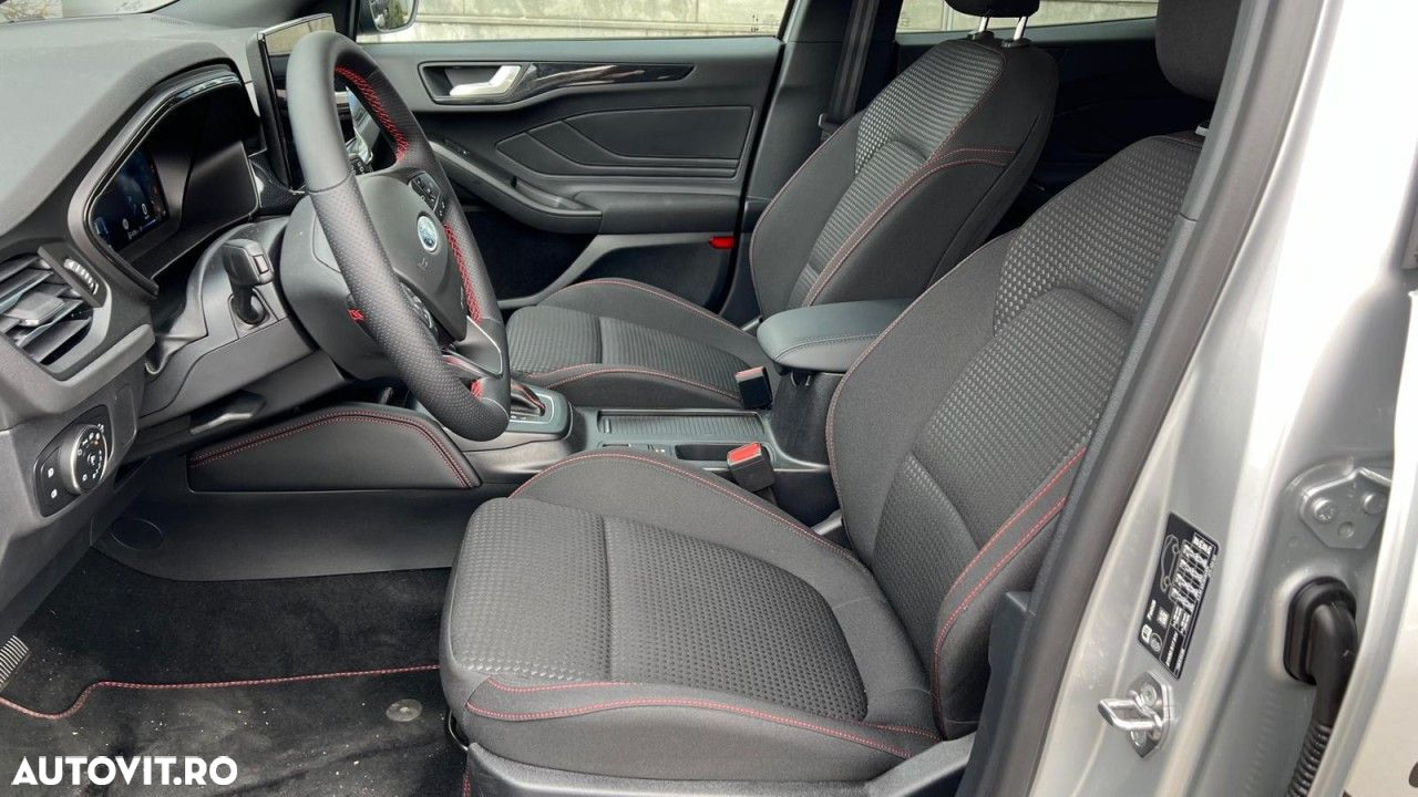 Ford Focus - 7