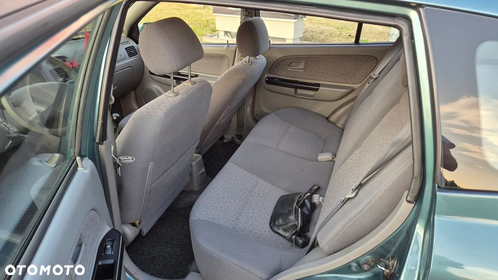 Kia Rio 1.3 RS - 15