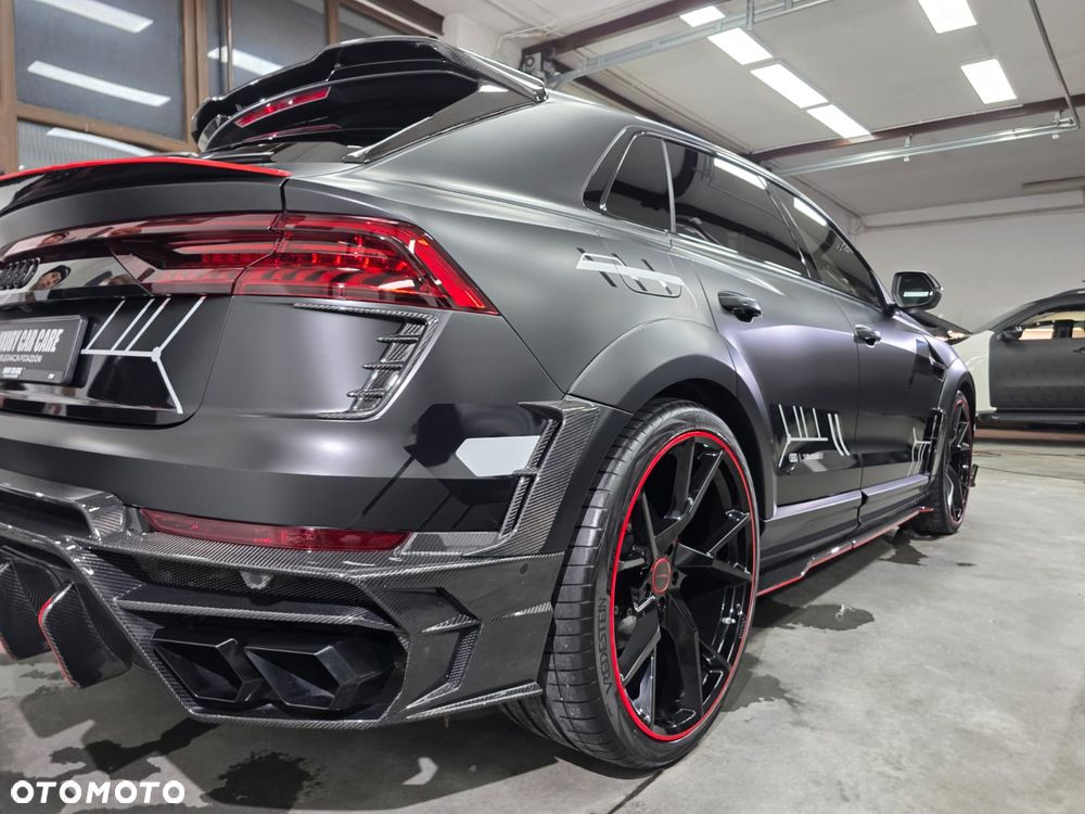 Audi RS Q8 - 5