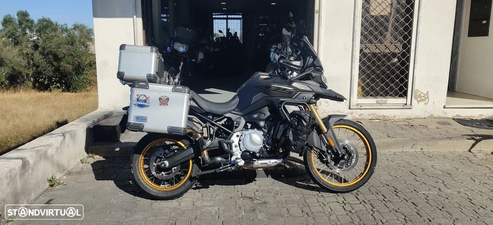 Voge 900DSX - 3
