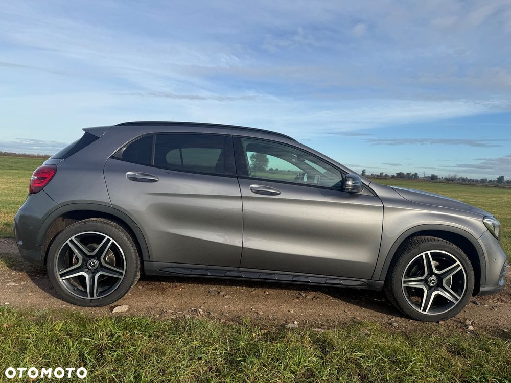 Mercedes-Benz GLA 220 4-Matic - 1